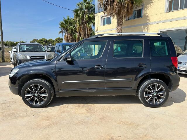 SKODA YETI FRESH 2.0 TDI MANUAL SPANISH LHD IN SPAIN 143000 MILES SUPER 2012